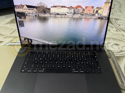 MacBook Pro m3 36 gb max